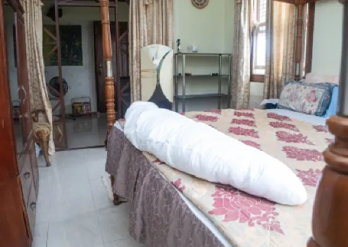 Art and Leisure-EB Hotel Hotels in 