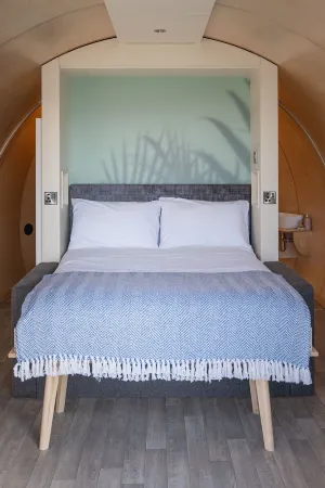 Black Knowe, Luxury Glamping Pods, Ballycastle Отели рядом с достопримечательностью «Подвесной веревочный мост»