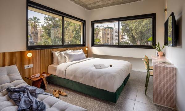 Savanna - by Loginn Tel-Avivian Hotels