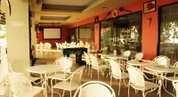 Losari Beach Hotel Hotels in Ujung Pandang