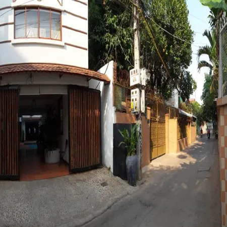YK Art House & Bong Bonlai Vegan