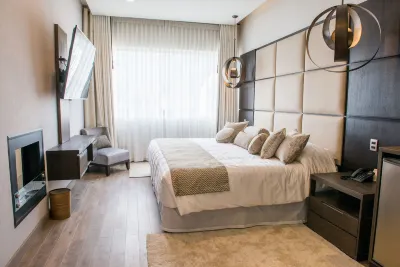 Huper Hotel Boutique Hotels near Carlitos Brake Service