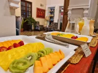 Hotel Antigua Miraflores - breakfast