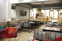Birlik Hotel - Condos