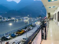Hotel Lake View Paradise - WiFi