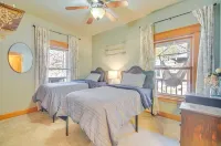 Secluded 3-bedroom cabin in serene Clarksville, close to local amenities.