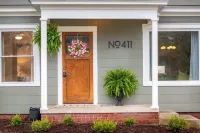 NEW - Charming 1 Bed Historical Home - Steps to Downtown Midland Hotels near Five Below