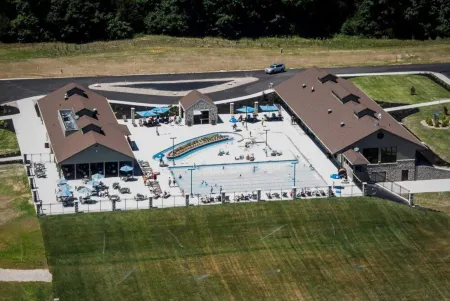 Studio Condo on the Water @ Innsbrook