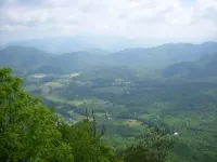 Cozy Waterfront Chalet with Great Dock