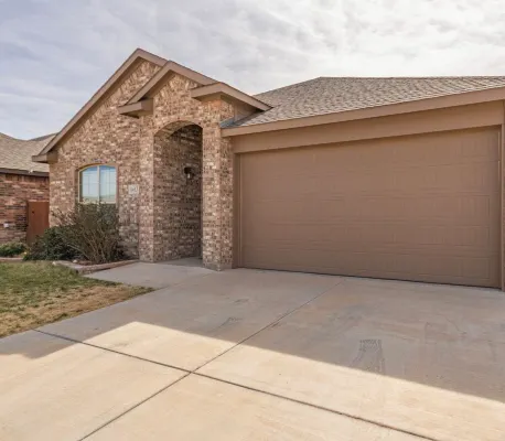 Right At Home-Midland Vanguard Velvet Lounge