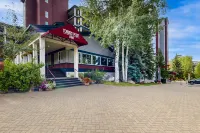 Torian Plum Plaza 503