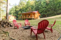 WiFi & Waterfront - Small Family Cabin - Creeksong - Red River Gorge, Kentucky! Hotels in Beattyville