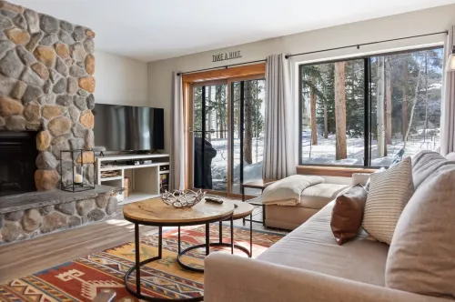 Cozy Fireplace and Private Outdoor Patio - Stylish Mountain Retreat