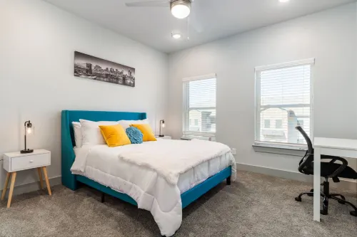 Cozy Urban Haven - WiFi, Gym, Modern Amenities Hotels in Grand Prairie