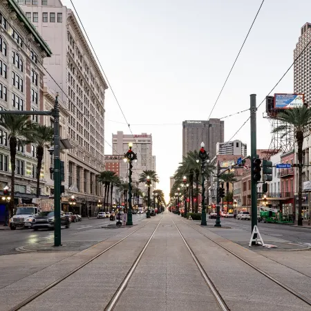 Chic Studio 2 Blocks to Bourbon St | The Mayfair