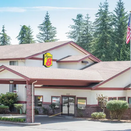 Super 8 by Wyndham Lacey Olympia Area