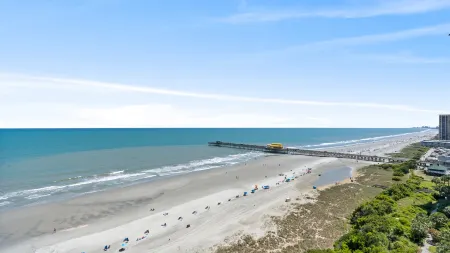 Incredible Ocean Views and Private Balcony - Elegant Romantic Retreat