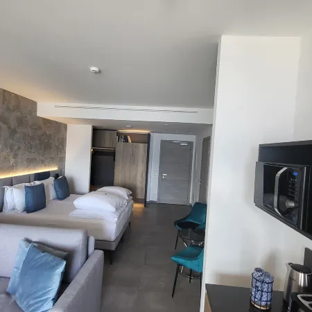 Attilio High Living Suites - Adults Only