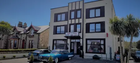 Cadillac Kustomz Guest House