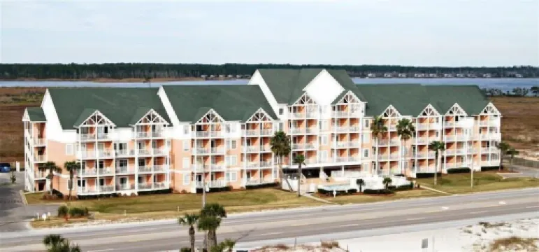 Grand Beach Resort 215