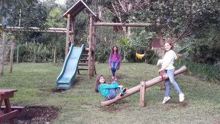 Los Pinos Cabins & Reserve