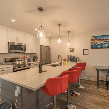 Skyline 102 Mountain View Townhouse-AC-Heated Pool; Hot Tub