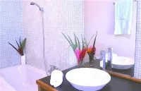 Piton Villa Deck Hotels in Malgretoute