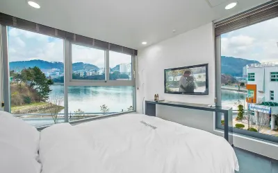 Tongyeong Monofunny Pension