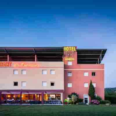 Ambotel La Tourmaline Hotel Exterior