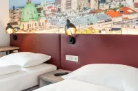 Campanile Vienna South