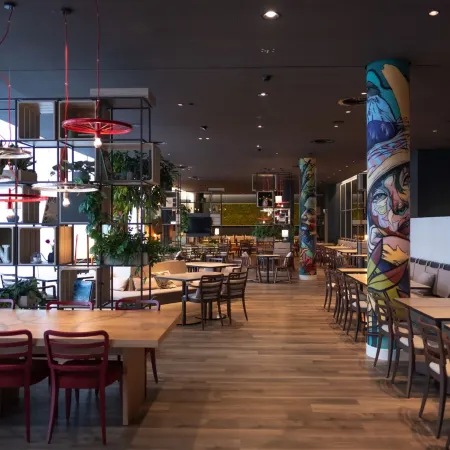 IntercityHotel Amsterdam Schiphol Airport