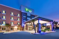 Holiday Inn Express & Suites Southport - Oak Island Area Các khách sạn ở Southport