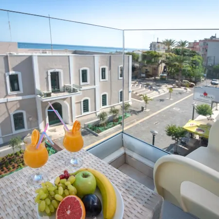 Coral Hotel