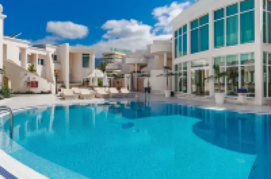 Flamingo Suites Boutique Hotel