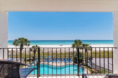 Edgewater Beach and Golf Resort by Southern Vacation Rentals Hotels near Publix Super Market at Ocean Park Pavilion
