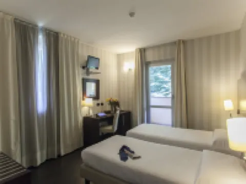 Hotel 2C Hotels in Legnano