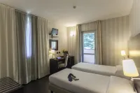 Hotel 2C - a 15 Km. dalla fiera di Milano Hotel a Legnano