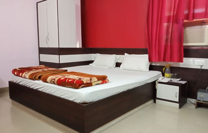 Hotel Viraat Inn