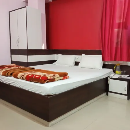 Hotel Viraat Inn
