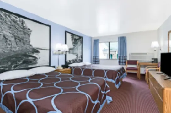 Super 8 by Wyndham Wisconsin Dells Hotels in 