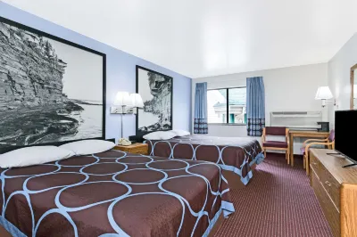 Super 8 by Wyndham Wisconsin Dells Hotel a 