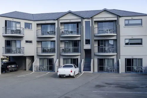 باي سيتي موتور لودج فنادق في تيمارو