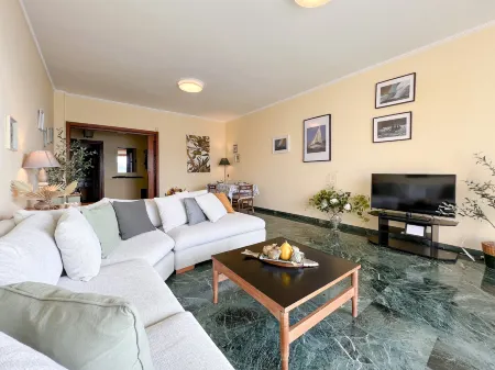 Joivy Apartment in Rapallo with Gulf View