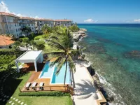 Blue-sky penthouse Hotels in Tower Isle