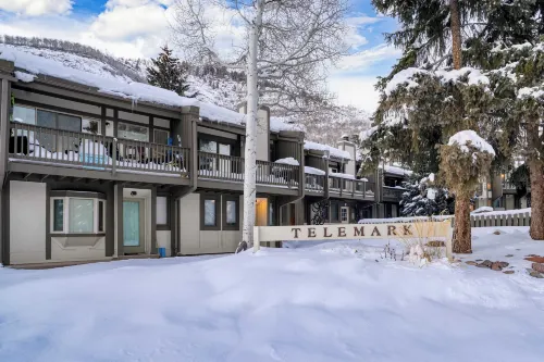 Vail Vista Mountain Retreat w/ Balcony & Views, Near Vail Ski Village