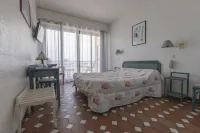Hôtel les Alizés Hotels in Rayol-Canadel-sur-Mer