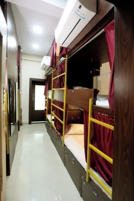 Mango Goregaon Hostel & PG Hotels in 