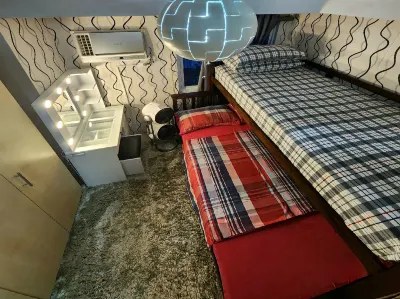 Elegant Studio @ Grass Residences 1-5 Persons Only, Quezon City