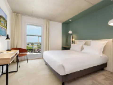 Golden Tulip Martigues - Provence Hotels in Martigues