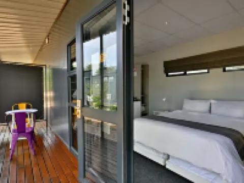 SleepOver Beitbridge Hotels in Far North